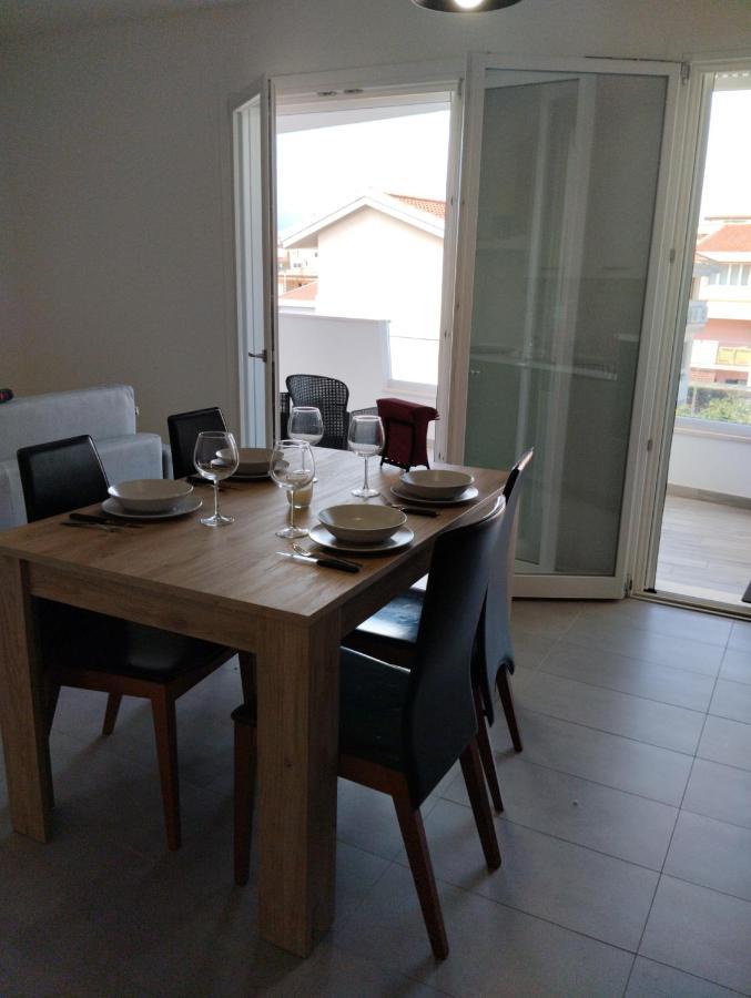 Gioja Suite Quartu Sant'Elena Bagian luar foto